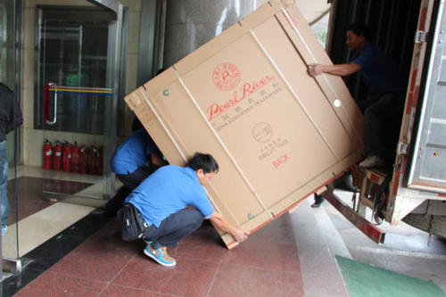 夏河钢琴贵重工艺品无忧运